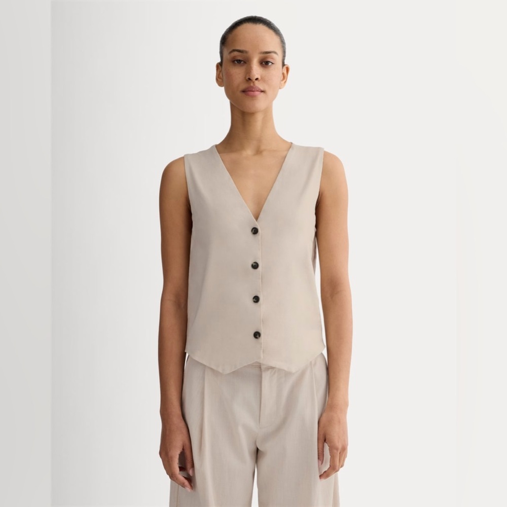 NWT EVERLANE The Vest in Stretch Linen | Birch